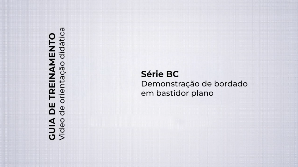 Demonstração de bordado em bastidor plano